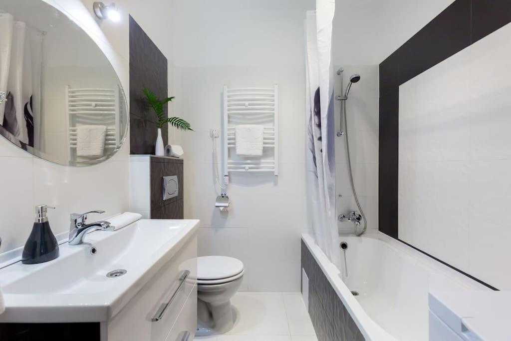 Rumbach 22 Center Apartment With Ac Budapeşte Dış mekan fotoğraf