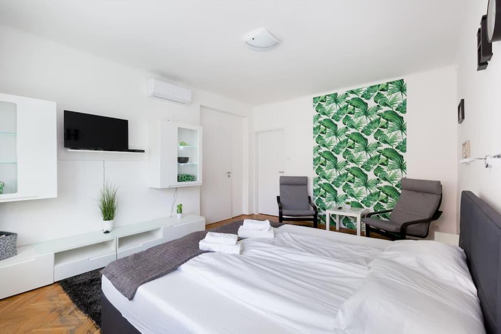 Rumbach 22 Center Apartment With Ac Budapeşte Dış mekan fotoğraf